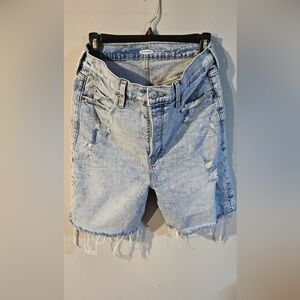 Old Navy Sky Hi Bermuda Shorts sz10
